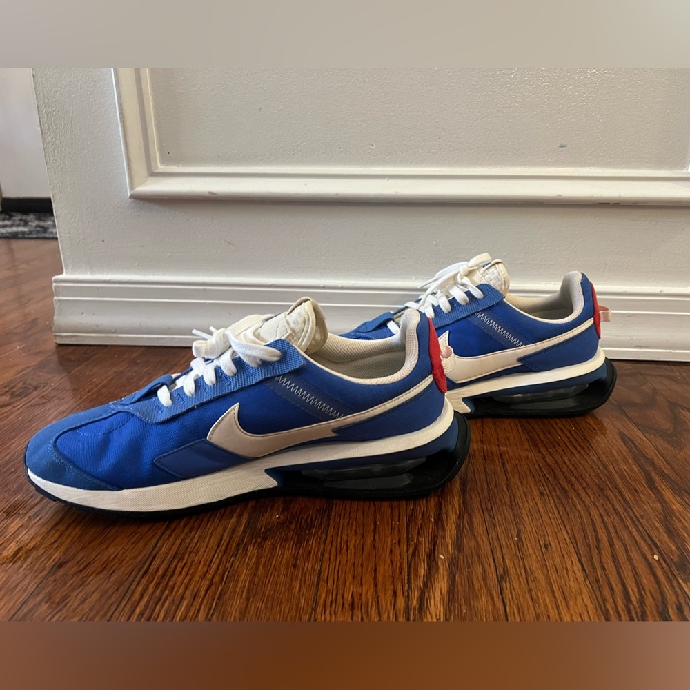 Nike Air Max Pre-Day
Hyper Royal